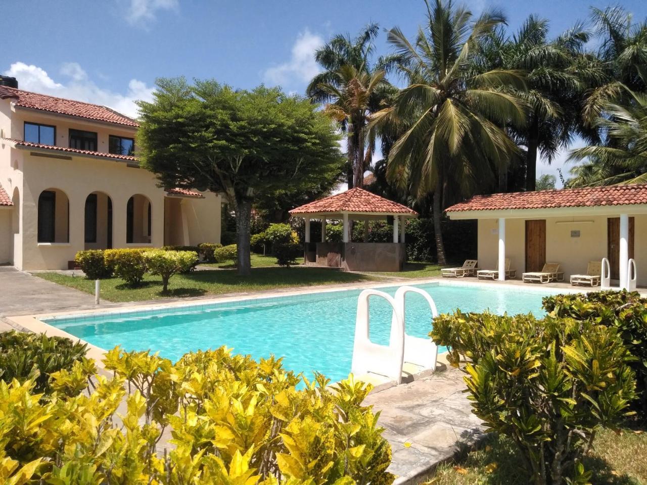 Bed and Breakfast Jua Baharini Malindi Exteriér fotografie